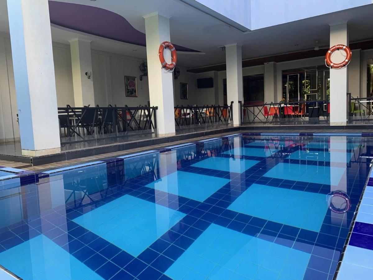 Pacific Hotel Ambon Luaran gambar